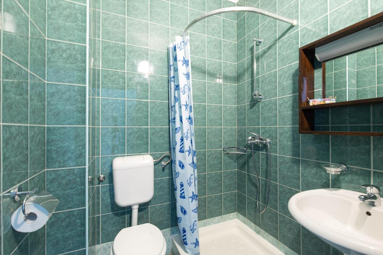 Pape Punat Apartmani I Sobe Exterior photo