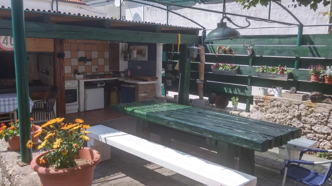 Pape Punat Apartmani I Sobe Exterior photo